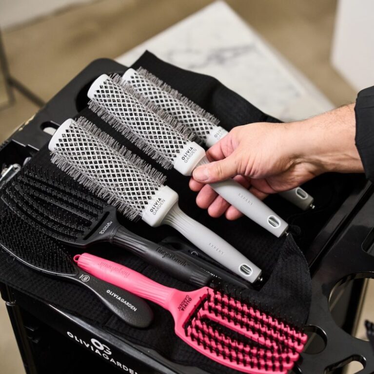 Professional hairstylists understand that achieving exceptional results requires more than skill alone. The tools used during styling play a crucial role in creating smooth, healthy, and beautiful hair. This is one of the reasons why Olivia Garden brushes have become a trusted choice among professional stylists worldwide.